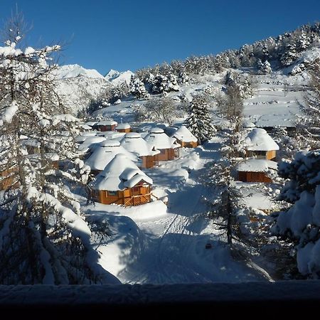 Dalailama Village Анте-Сент-Андре Экстерьер фото